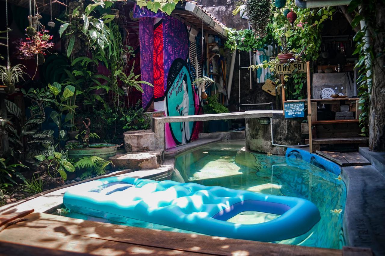 Abrakadabra! Artbnb Yogyakarta Exterior photo