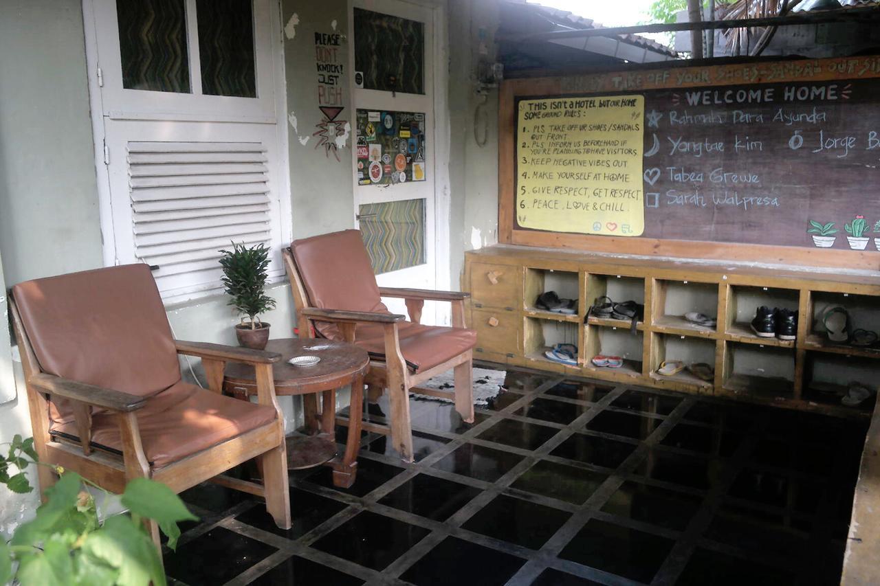 Abrakadabra! Artbnb Yogyakarta Exterior photo